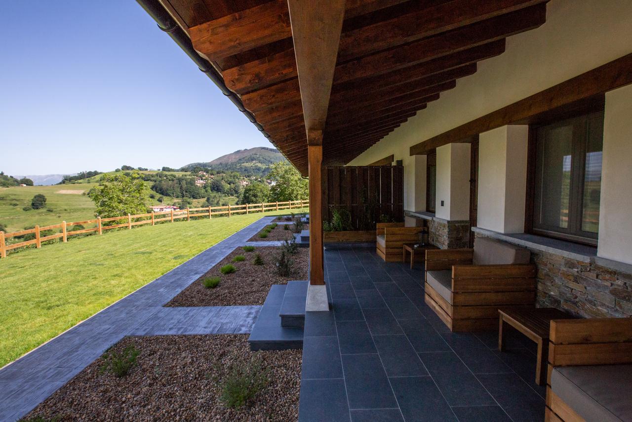 Fuente El Gueeyu Apartment Cangas de Onis Exterior photo